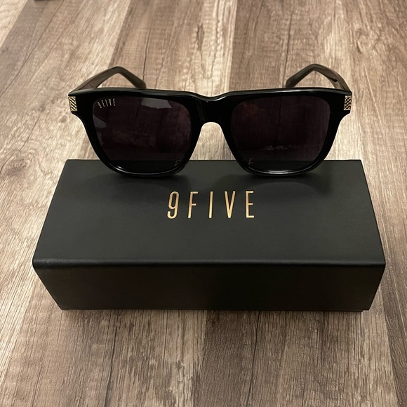 9FIVE Ocean Black & 24K Gold-Gradient Sunglasses - Picture 1 of 15